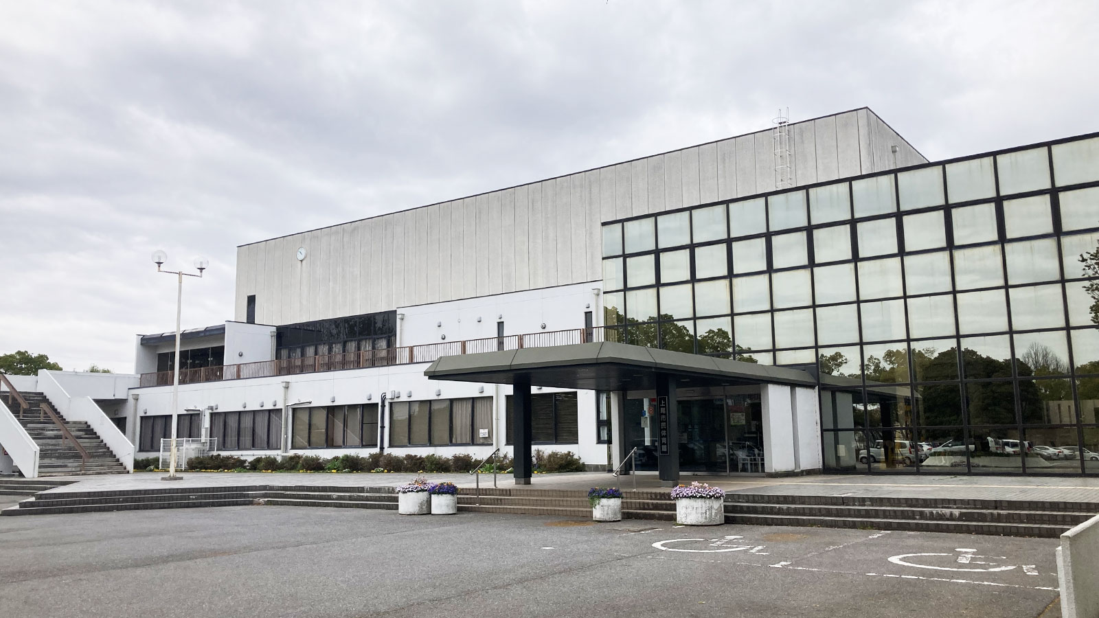 上尾市民体育館/ライフコミュニケーション上尾サッカーグラウンド